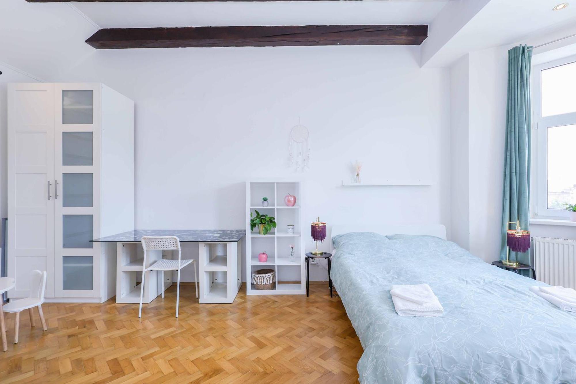 Cozy & Spacious Family Stay Near Train Station براتسيلافا المظهر الخارجي الصورة